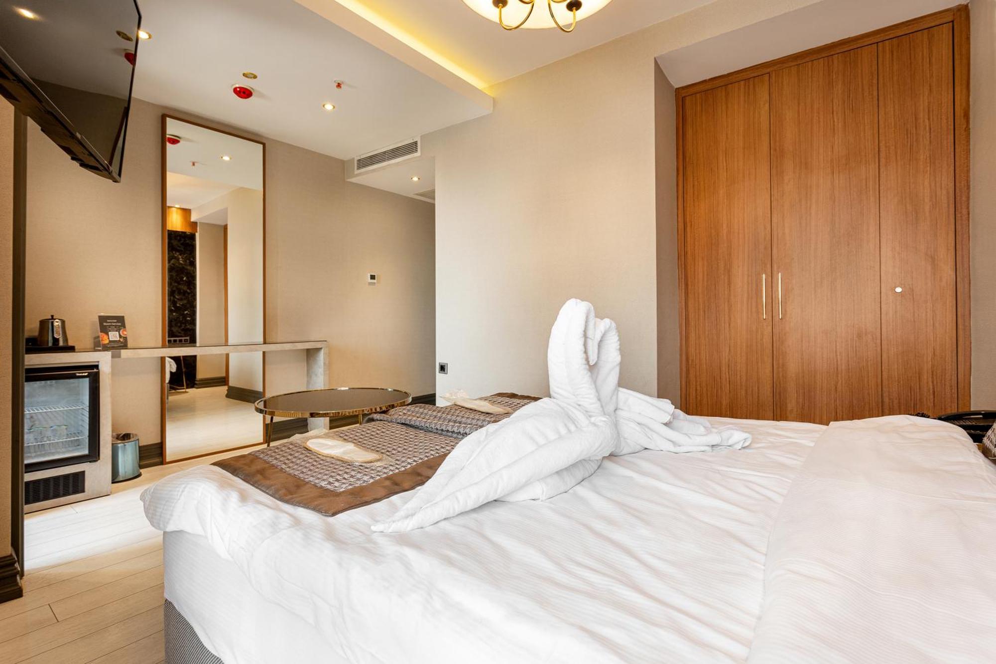 Santra Hotel Истанбул Екстериор снимка
