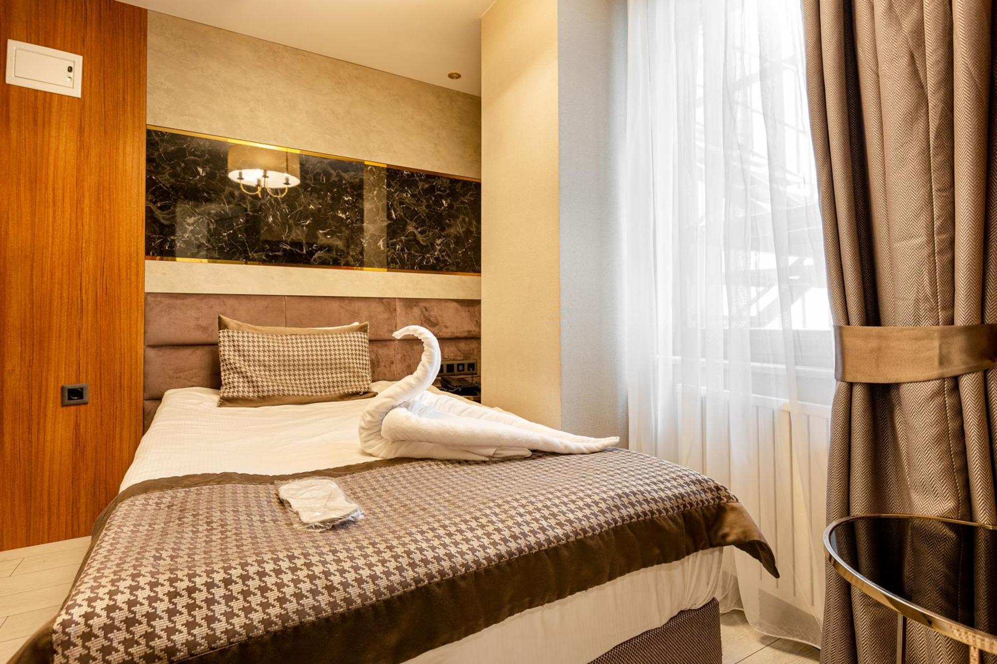Santra Hotel Истанбул Екстериор снимка