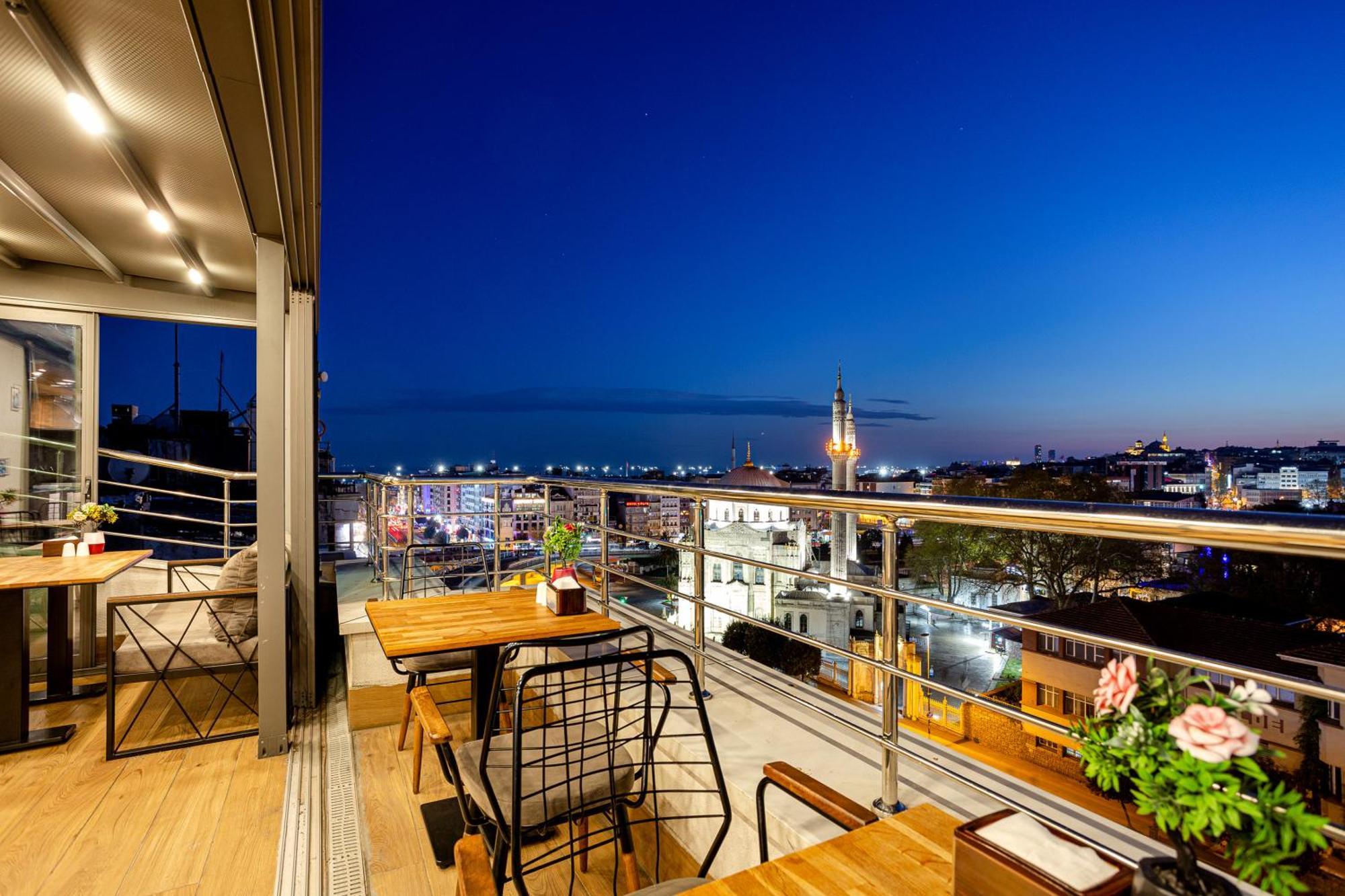 Santra Hotel Истанбул Екстериор снимка